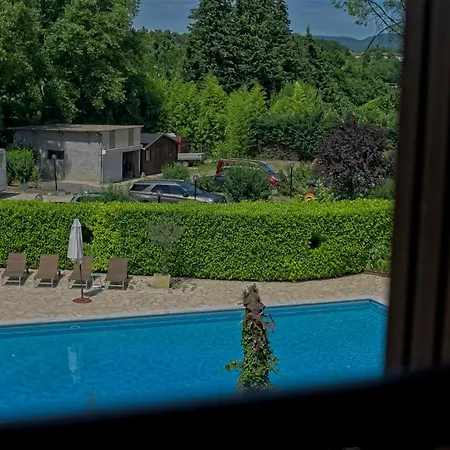 La Vieille Tour